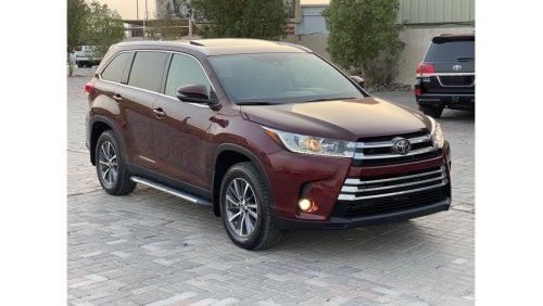 Toyota Highlander 2019 highlander xle AWD push start