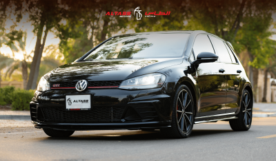 فولكس واجن جولف GTI AED 874x60 | GCC | 2017 | Volkswagen GTI Clubsport | Perfect Condition