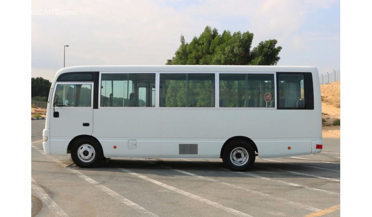 Nissan Civilian 2015 | NISSAN CIVILLIAN - 30 SEATER BUS - WITH GCC SPECS AND EXCELLENT CONDITION