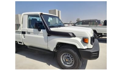 تويوتا لاند كروزر بيك آب LC79 SC 4.2L DIESEL| MANUAL | 2024 | 0 KM | 03 YEARS WARRANTY