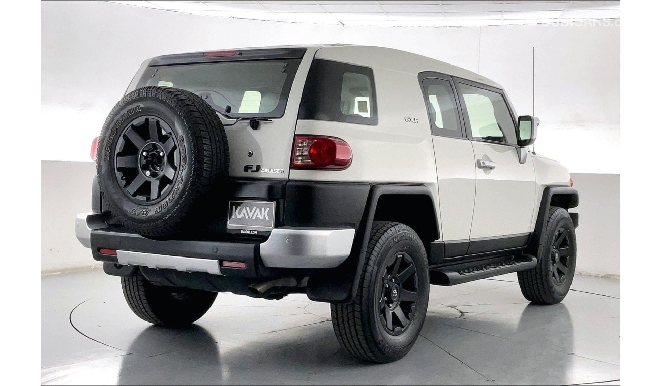 Toyota FJ Cruiser GXR | 1 year free warranty | 0 Down Payment