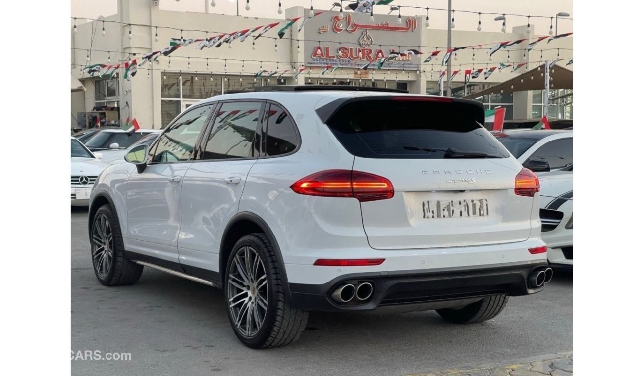 Porsche Cayenne S Model 2015, Gulf, Flection, Panorama Sunroof, 6 Cylinder, Automatic transmission, in excellent condi