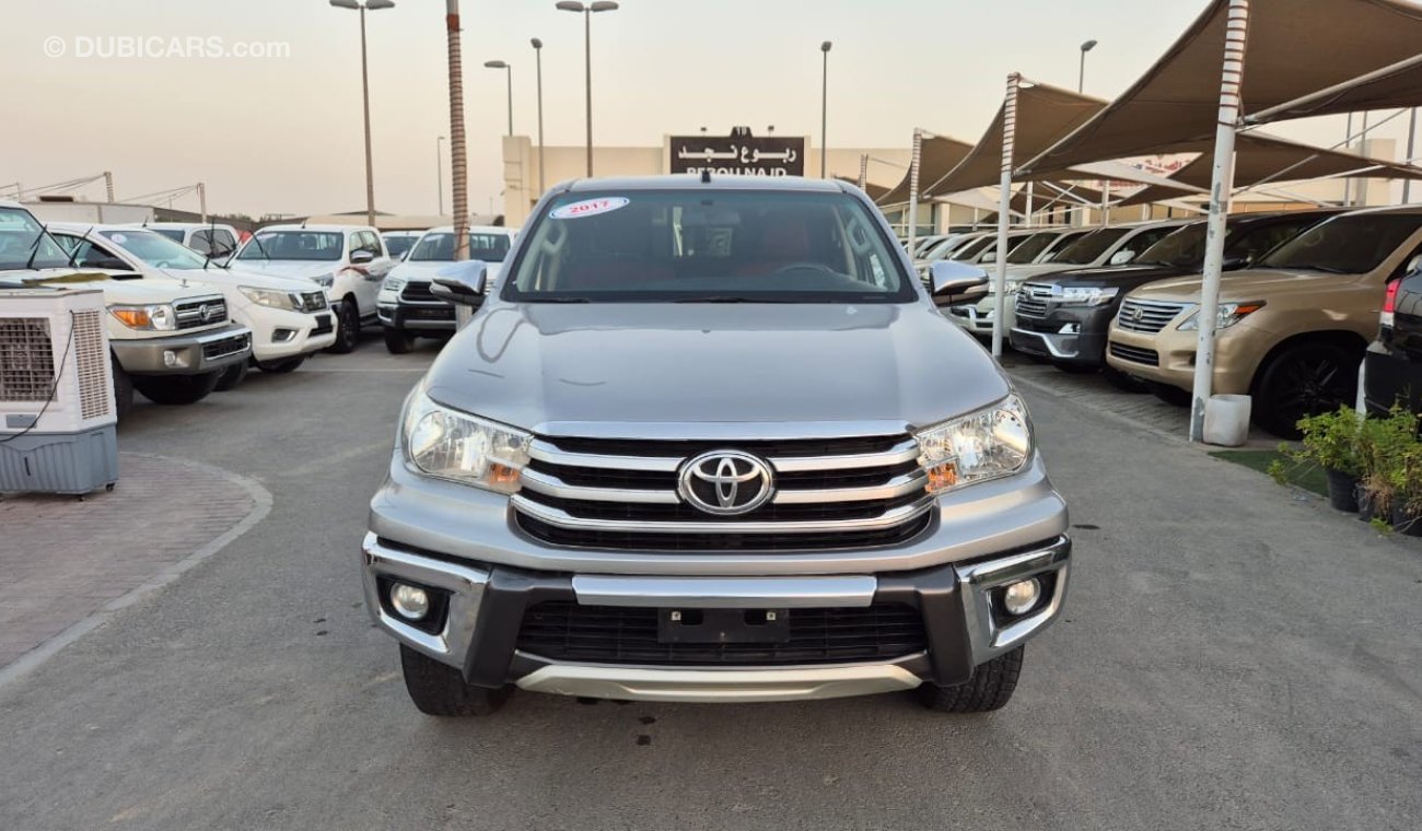 Toyota Hilux 2017 Toyota Hilux SR (AN120), 4dr Double Cab Utility, 2.7L 4cyl Petrol, Manual, Four Wheel Drive. cl