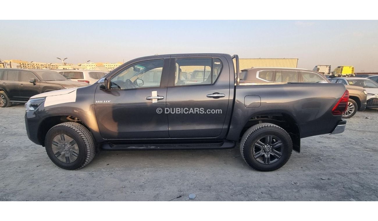 تويوتا هيلوكس TOYOTA HILUX 2.4 DSL 4x4 DOUBLE CABIN AUTOMATIC PUSH START WIDE BODY