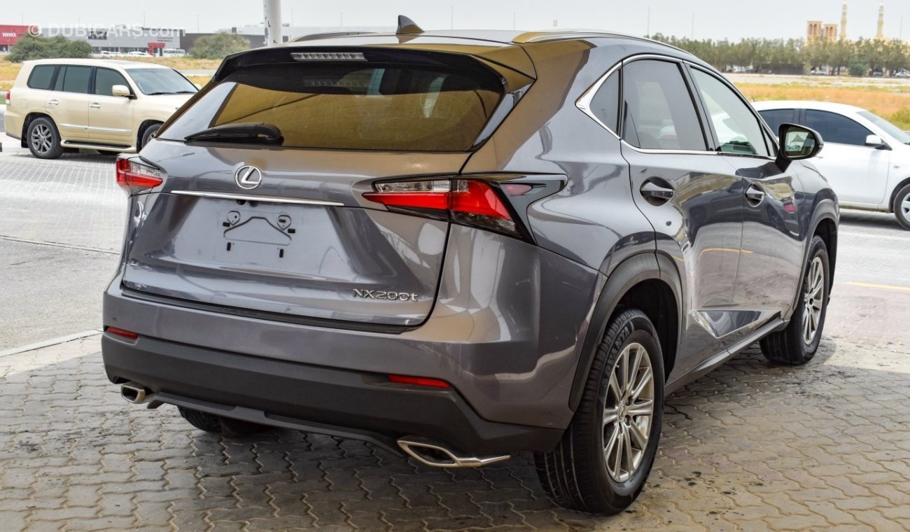 Lexus NX200t