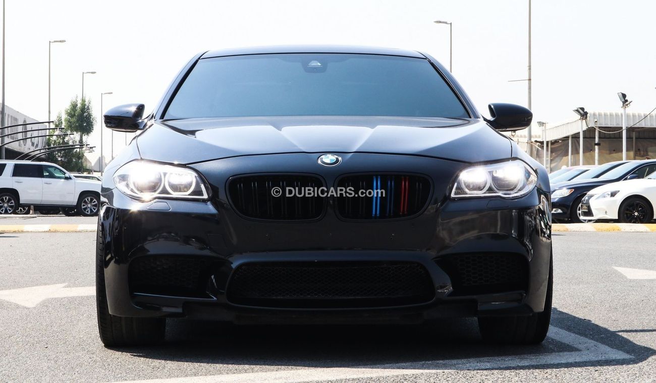 BMW M5 BLACK EDITION