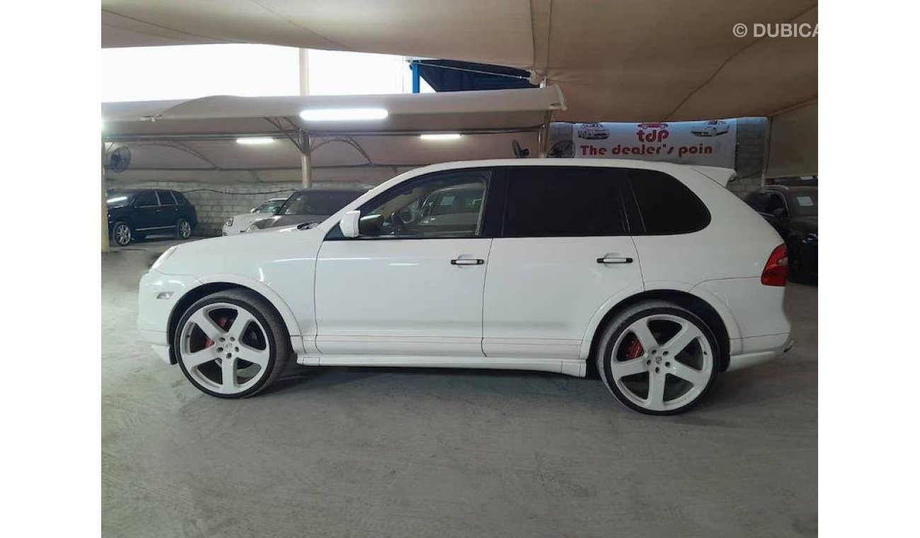 Porsche Cayenne GTS PORSCHE CAYENNE GTS 4.8L 2009 WITH RINSPEED 23INCH ALLOYS, SUNROOF, ELECTRIC SEATS AND MUCH MORE...