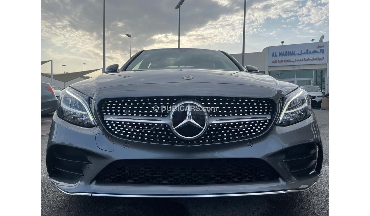 مرسيدس بنز C 300 بريميوم