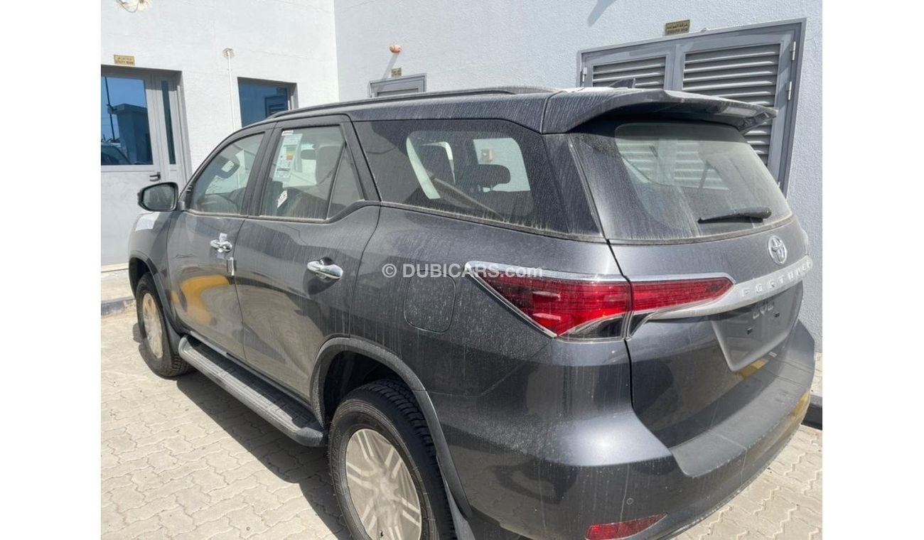 Toyota Fortuner TOYOTA FORTUNER 2.7 4X4  AT  GREY FULL OPTION 2022