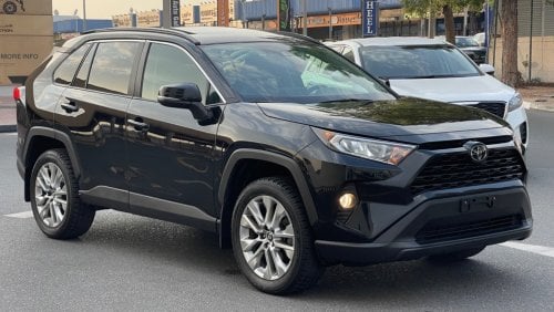 Toyota RAV4 2019 RAV4 xle AWD premium