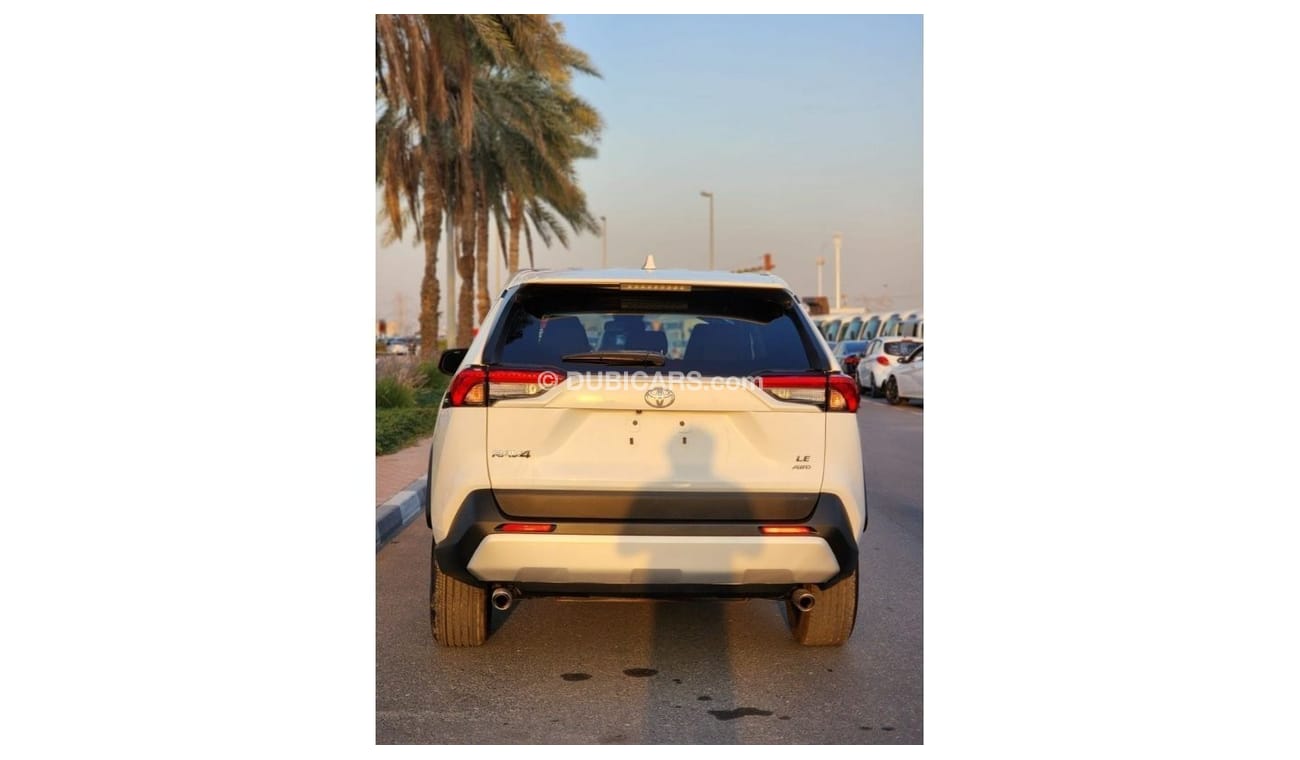 تويوتا راف ٤ TOYOTA RAV4 LE 4X4 2023