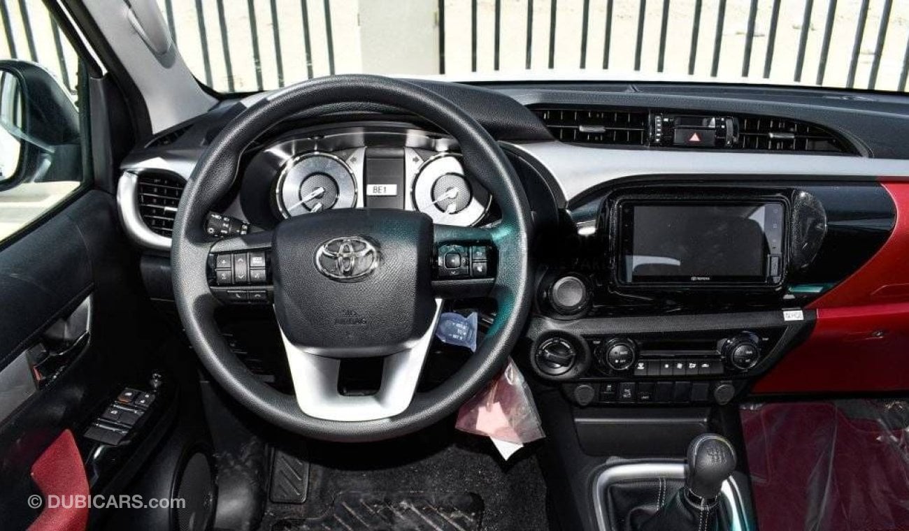 تويوتا هيلوكس TOYOTA HILUX  SR5 DC 2.8L MT 4X4 (DIESEL) MY24