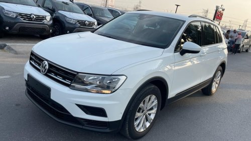 Volkswagen Tiguan English