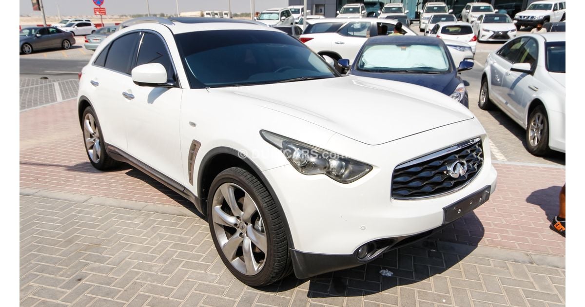 Infiniti FX50 S for sale: AED 55,000. White, 2009