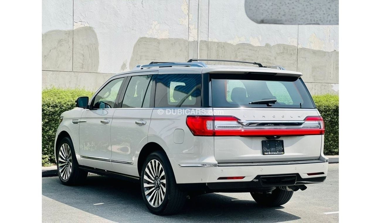 لينكولن نافيجاتور LINCOLN NAVIGATOR | RESERVE | GCC SPECS | YEAR 2019 |  SERVICE HISTORTY | FLEXIBLE DOWN PAYMENT EMI