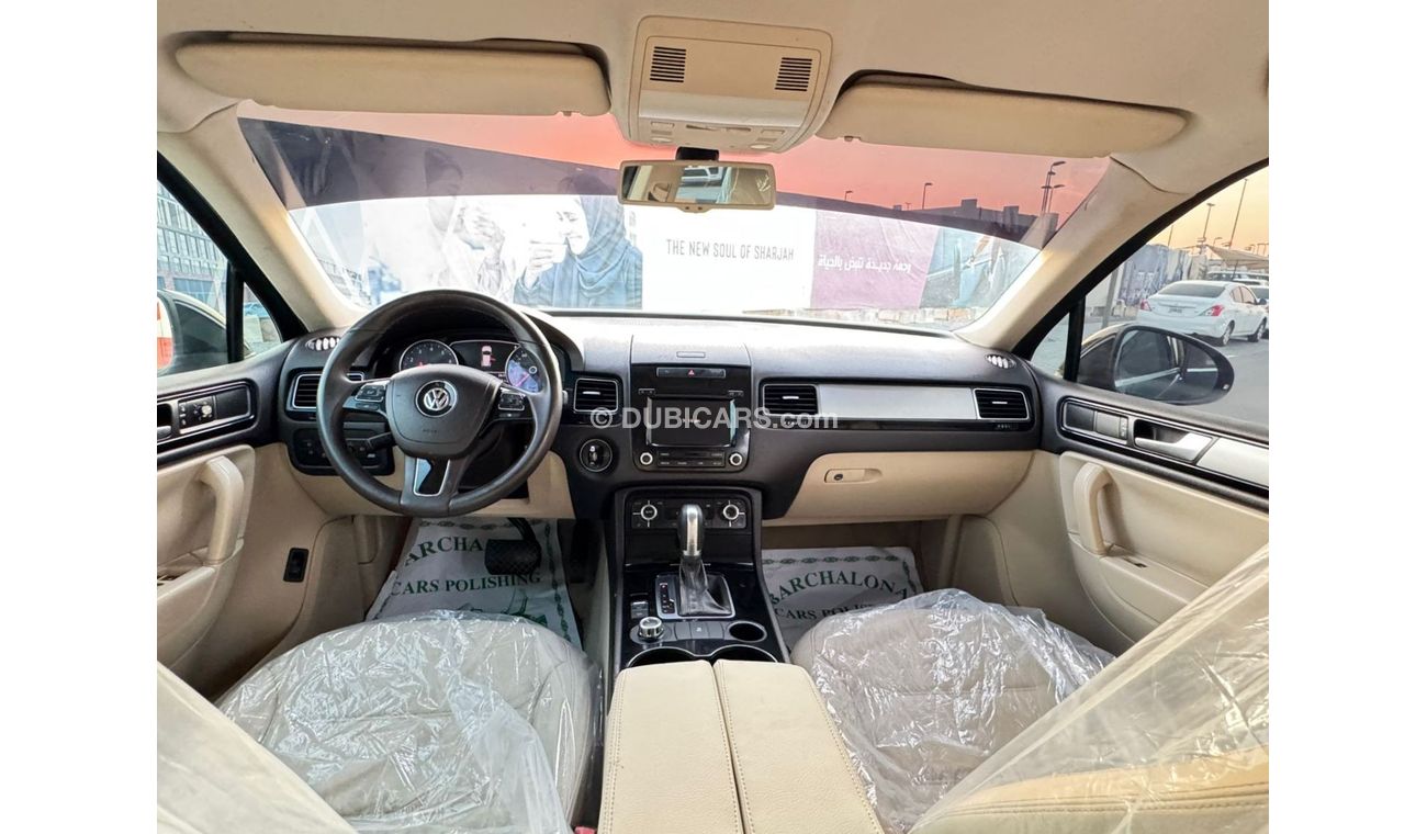 فولكس واجن طوارق SE 3.6L good condition inside and outside