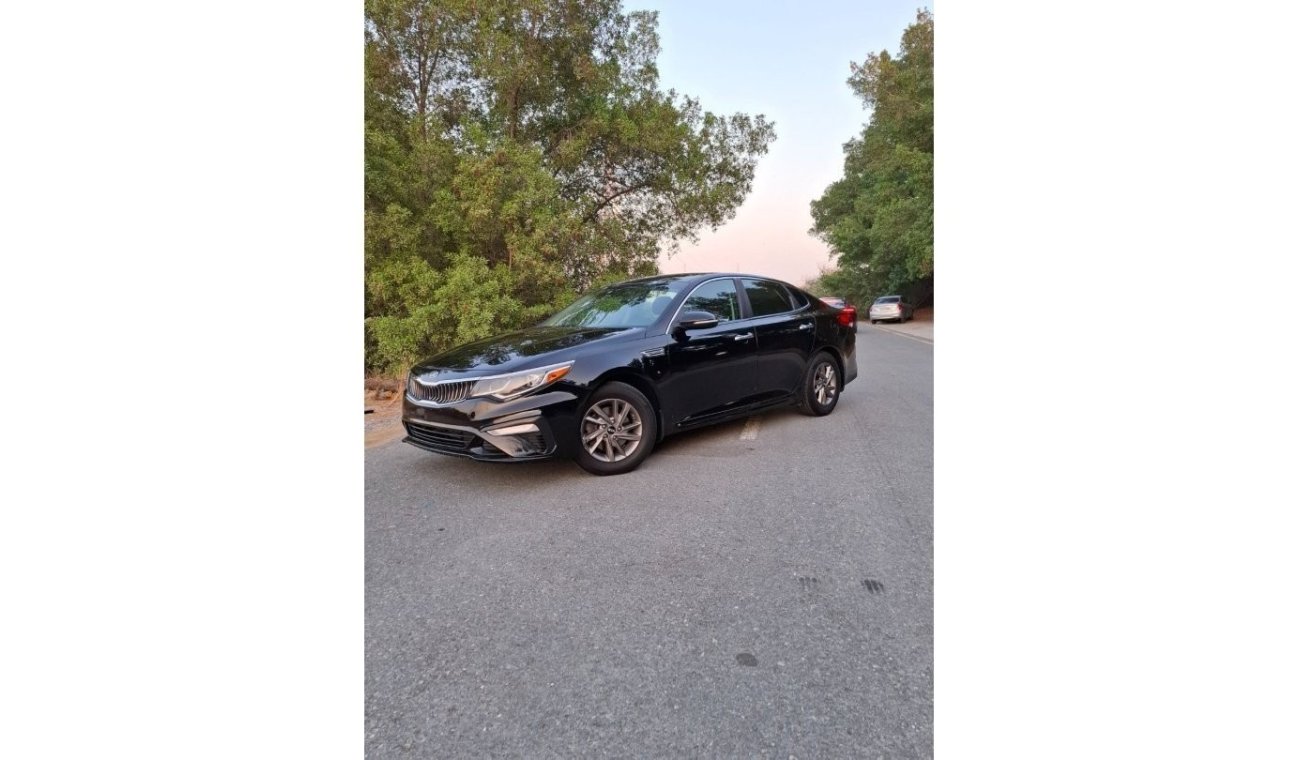 Kia Optima Kia Optima American, accident-free, in excellent condition inside and out