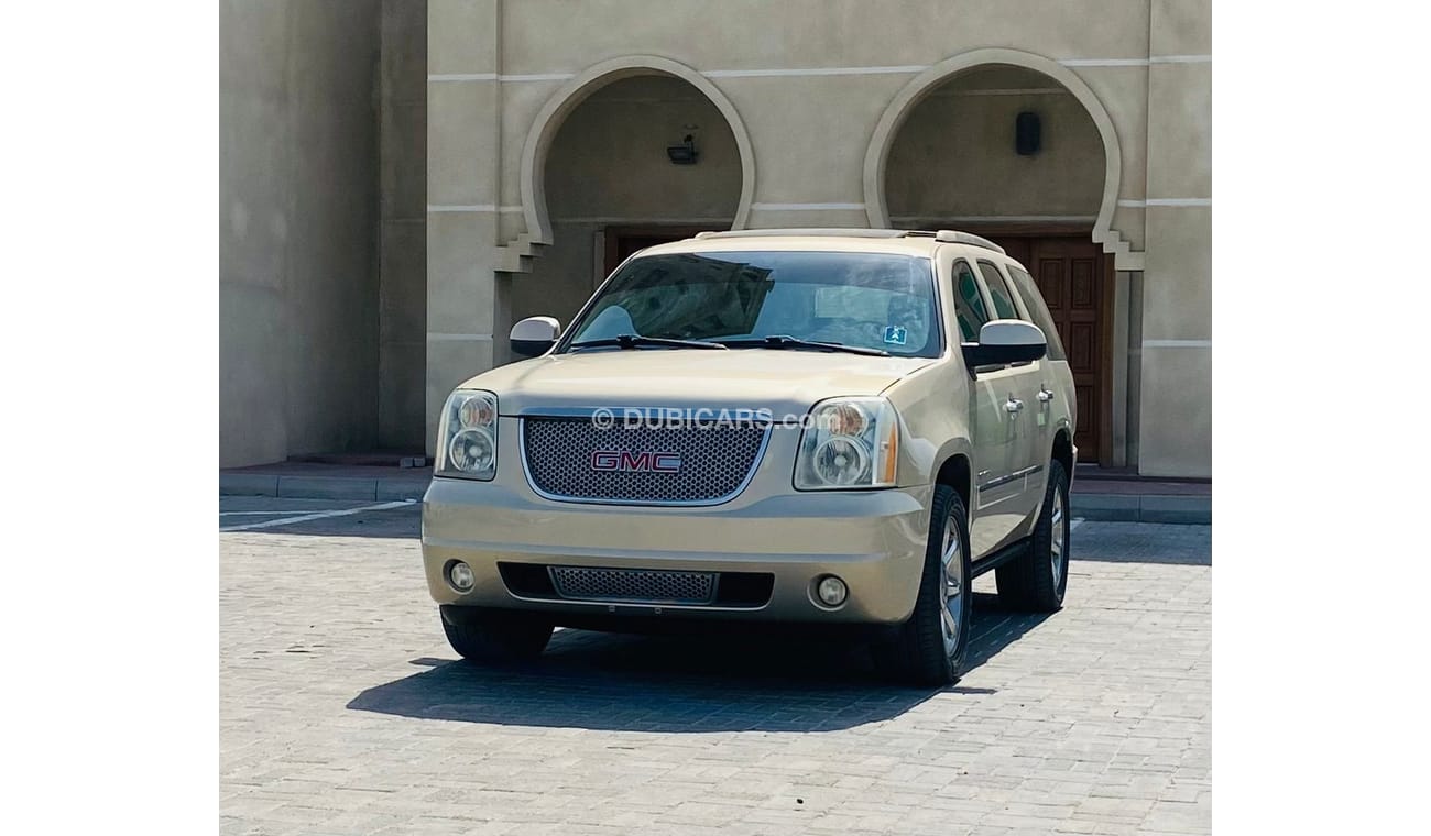 GMC Yukon Denali 6.2L