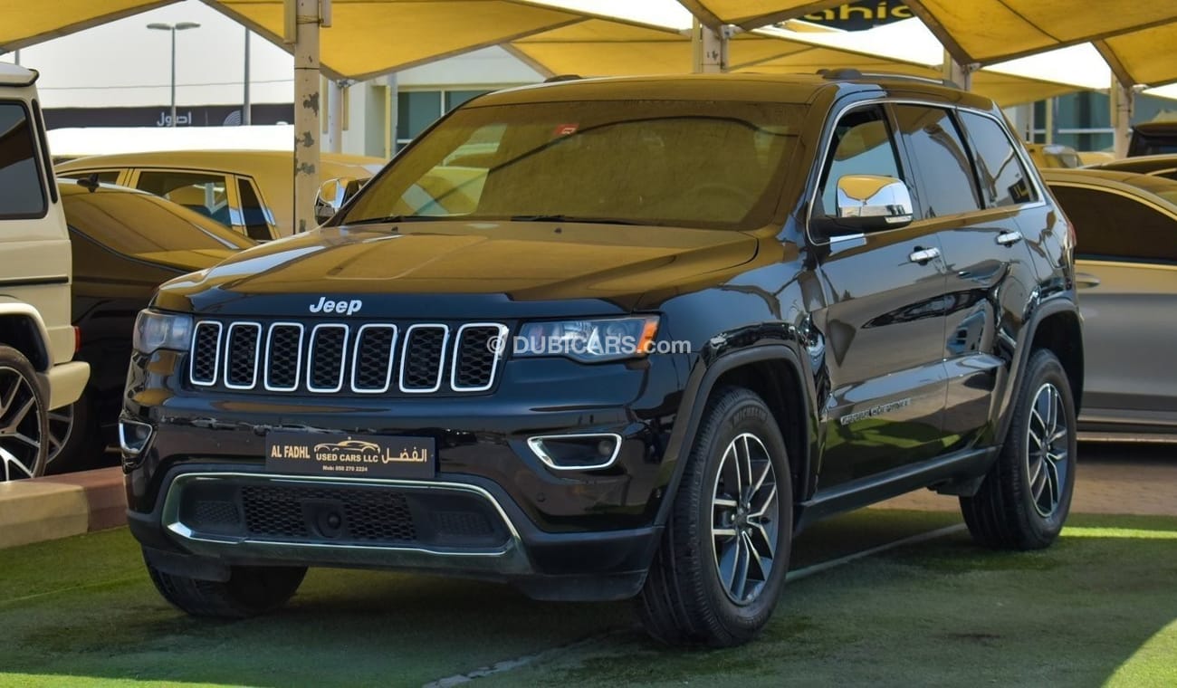 Used Jeep Grand Cherokee Limited 2018 for sale in Sharjah - 651318