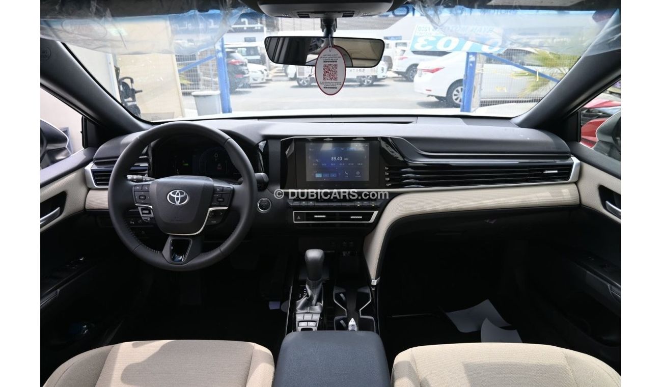 Toyota Camry Toyota Camry E-Plus 2.5L Hybrid, Model 2025, Color White (Export Price)