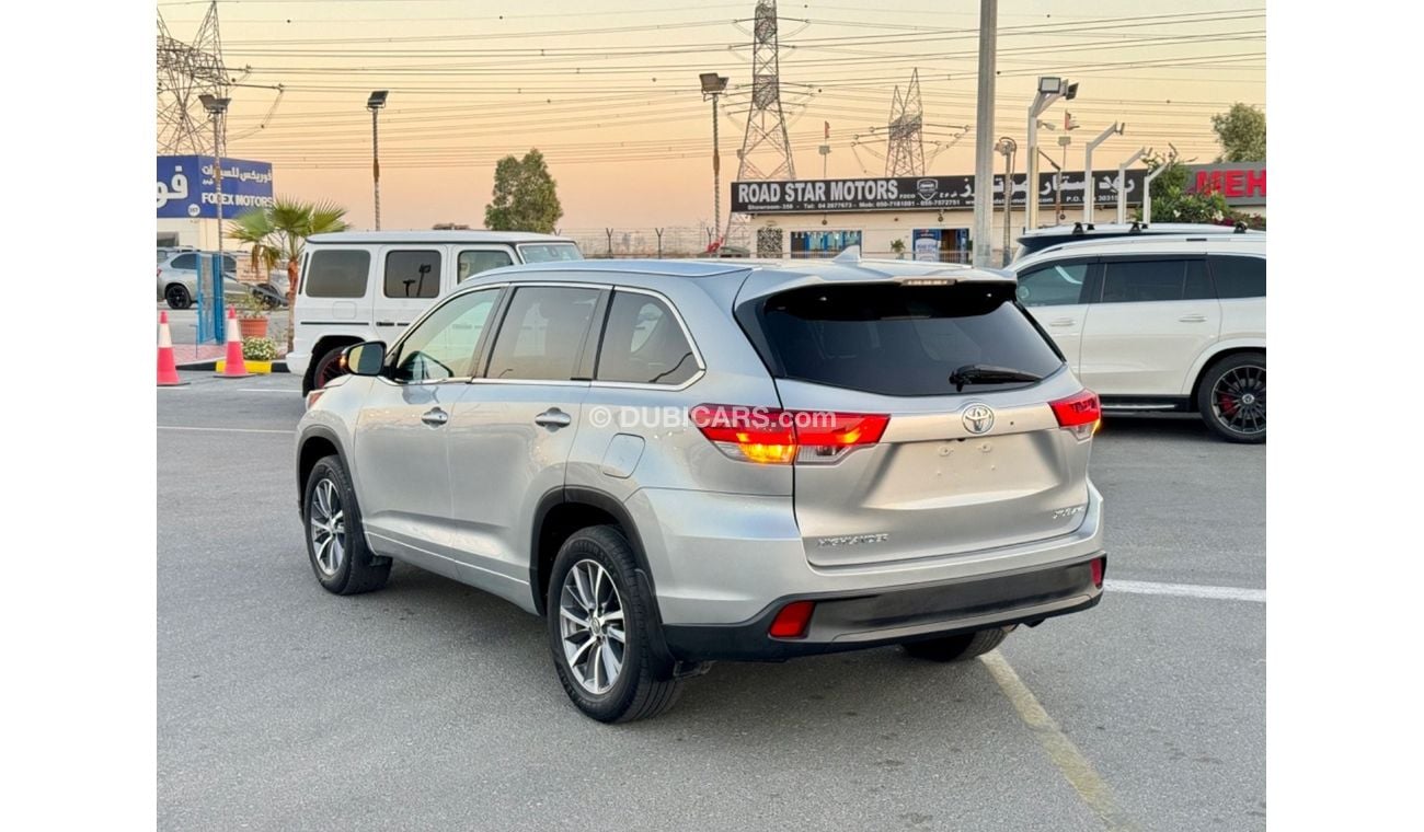 Toyota Highlander 2018 SE LIMITED 4WD FULL OPTION US SPEC