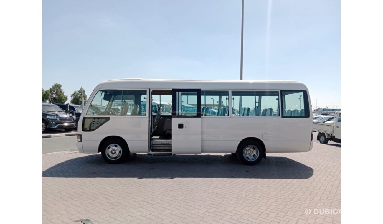 Toyota Coaster TOYOTA COASTER BUS RIGHT HAND DRIVE(PM11051)