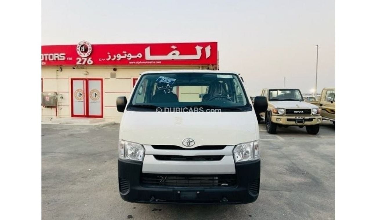 تويوتا هاياس Toyota Hiace Delivery VAN 2.5L Diesel M/T