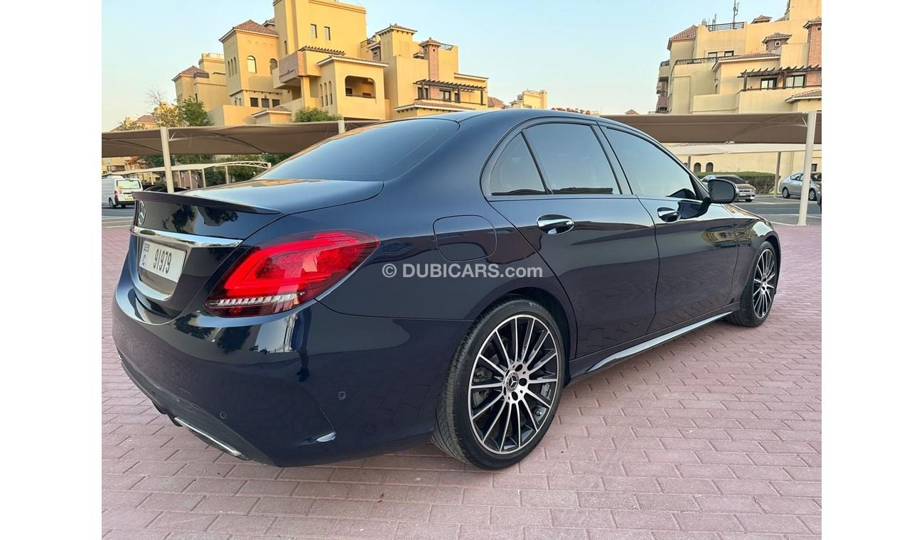 مرسيدس بنز C 300 Sport 2.0L (258 HP)