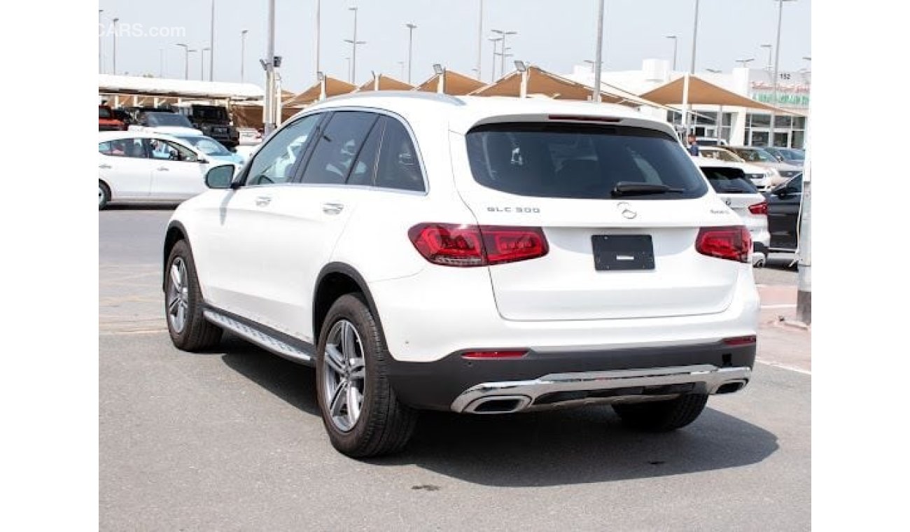 مرسيدس بنز GLC 300 4MATIC