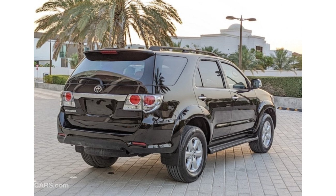 تويوتا فورتونر Toyota fortuner 2009 facelift 2015 GCC In Excellent Condition Gasoline left hand drive