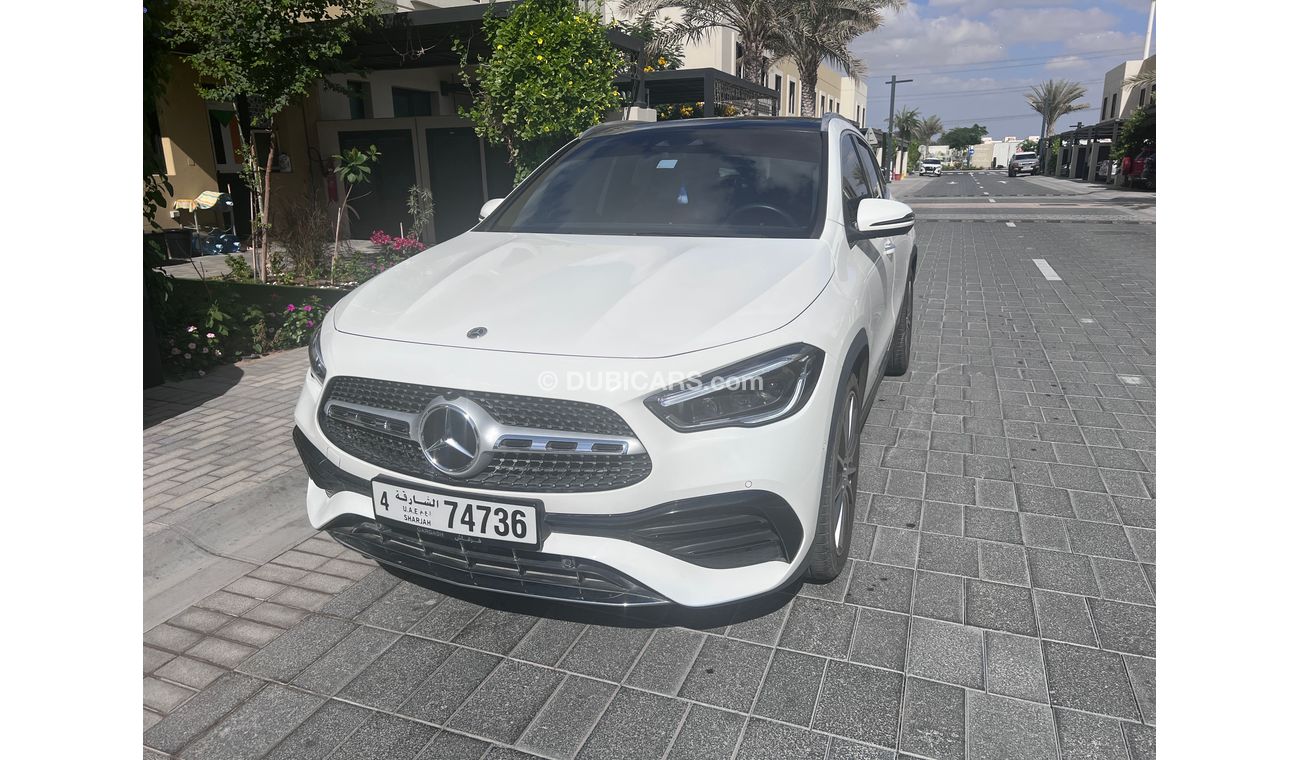 Mercedes-Benz GLA 200