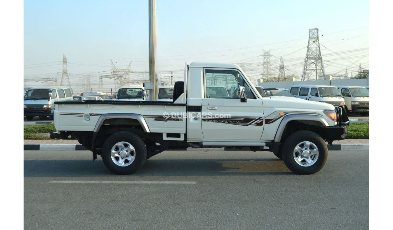 Toyota Land Cruiser Pick Up Single cabin