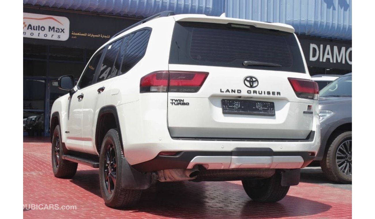 Toyota Land Cruiser EXR GR SPORT KIT, GCC, UNDER WARRANTY FROM LOCAL DEALER