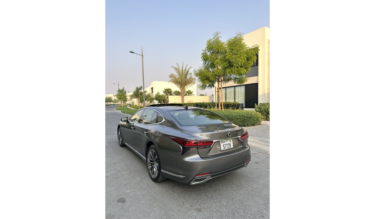 Lexus LS500