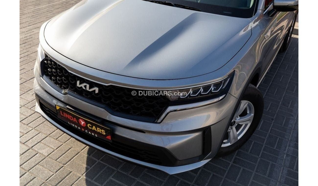 كيا سورينتو Base 2.4L FWD Kia Sorento 2023 GCC under Agency Warranty with Flexible Down-Payment.