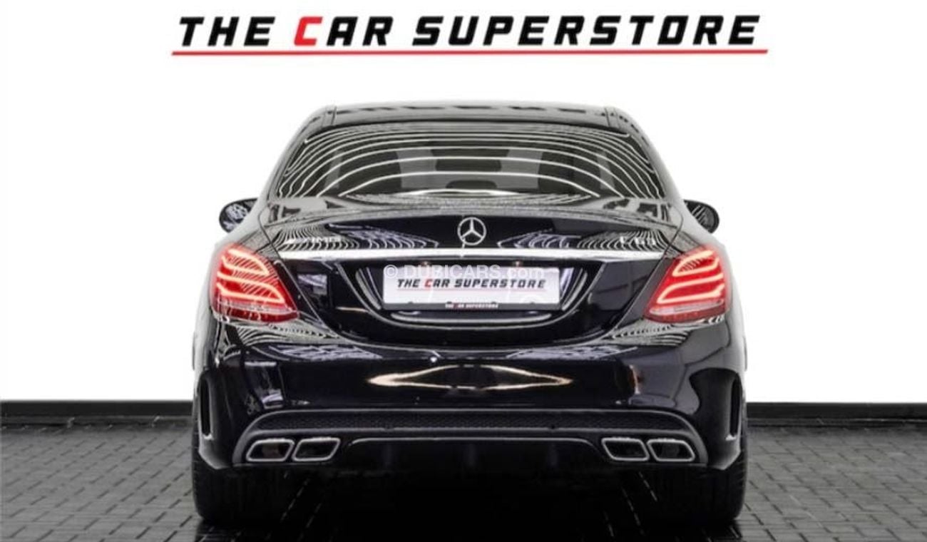 مرسيدس بنز C 63 AMG Std 4.0L Sedan 2016 I MERCEDES C63 AMG I LOW KMS I 2 YEAR WARRANTY I V8 ENGINE