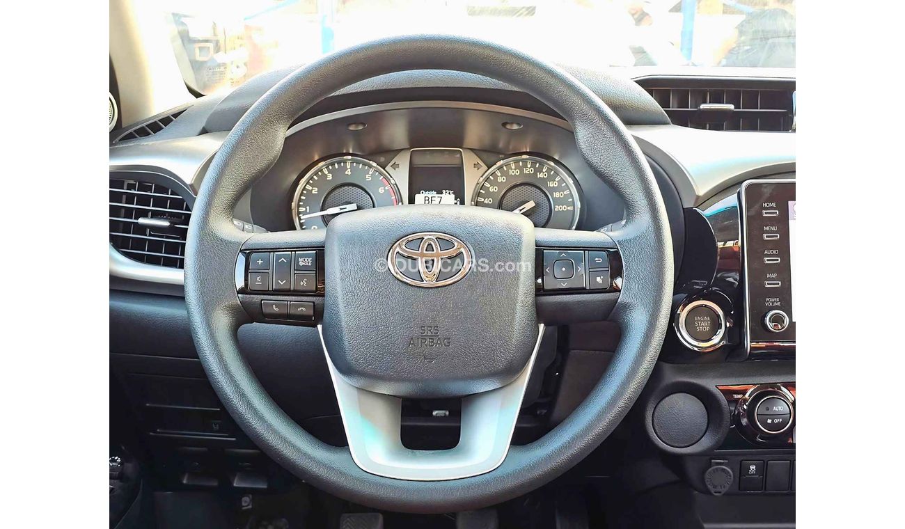 Toyota Hilux SR5 / WIDE BODY / M/T / 2.7L V4 PETROL / PUSH START / FULL OPTION (CODE # 69005)