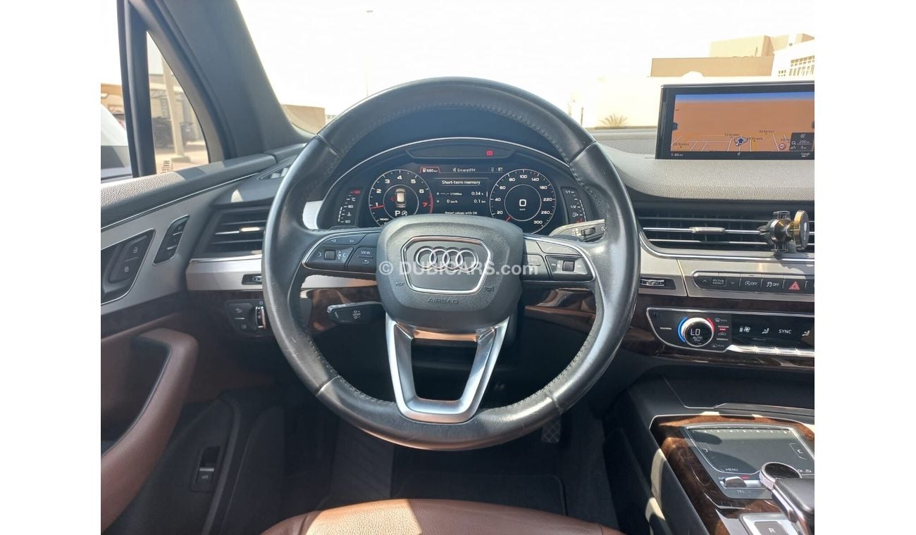 أودي Q7 45 TFSI S-Line Quattro