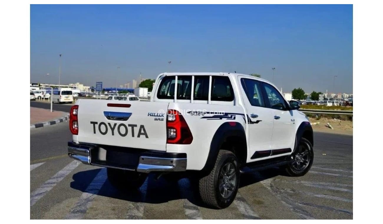 تويوتا هيلوكس HILUX SR5 4.0L V6 2024