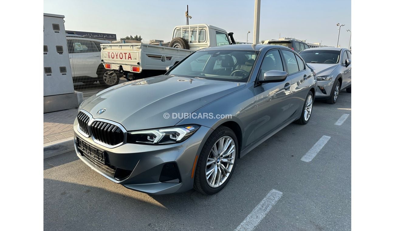 بي أم دبليو 330i 330i Xdrive