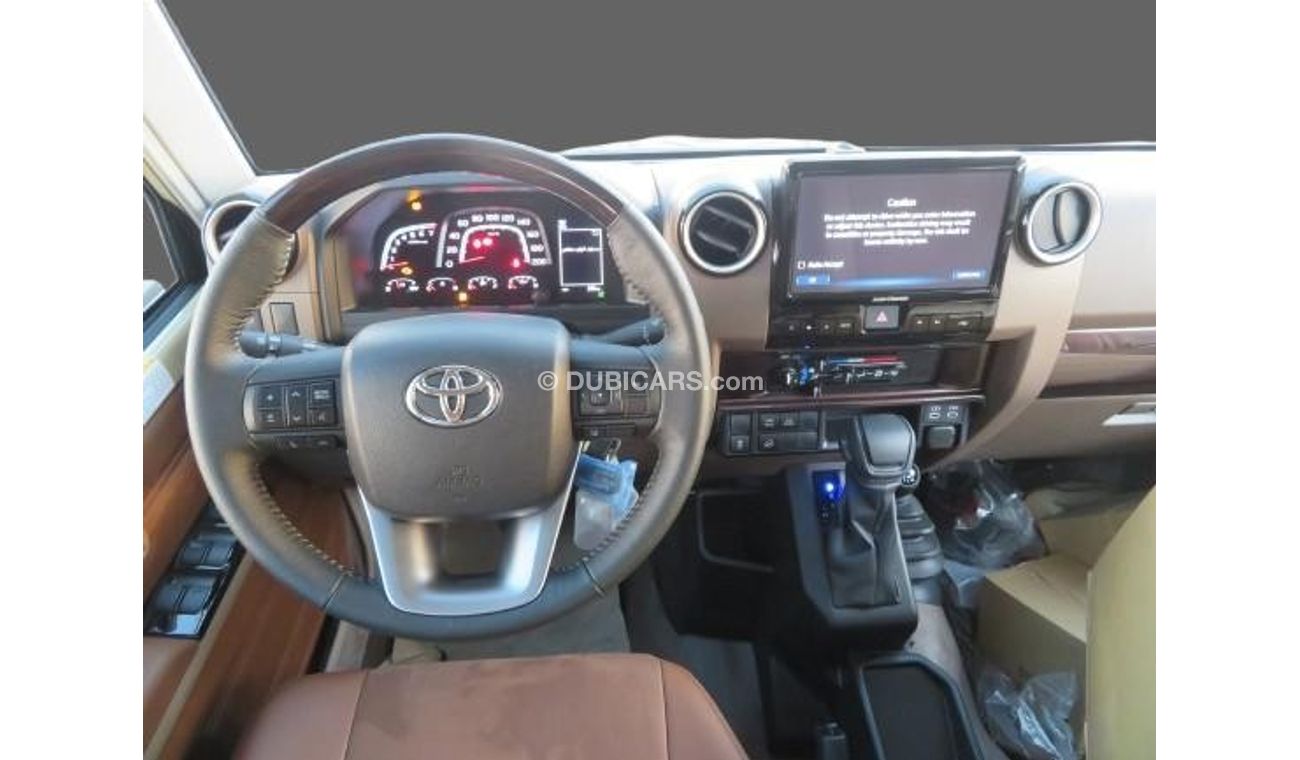 Toyota Land Cruiser Pick Up 2025 Toyota Land Cruiser LC79 4.0L AT Petrol with Winch and Digital Speedometer Full option