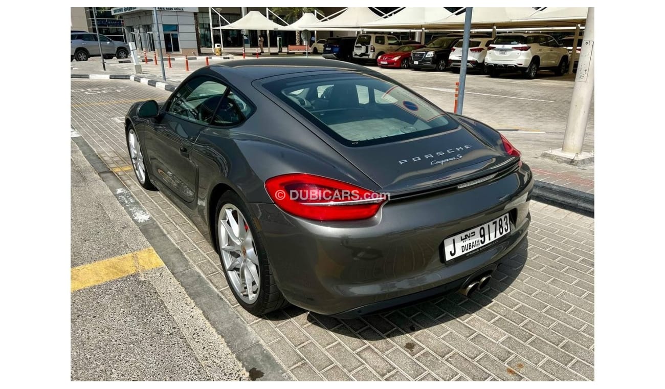 Porsche 718 Cayman Porsche Cayman S (981)  2014 | 86.000km | This particular car was purchased new in UAE, GCC specific