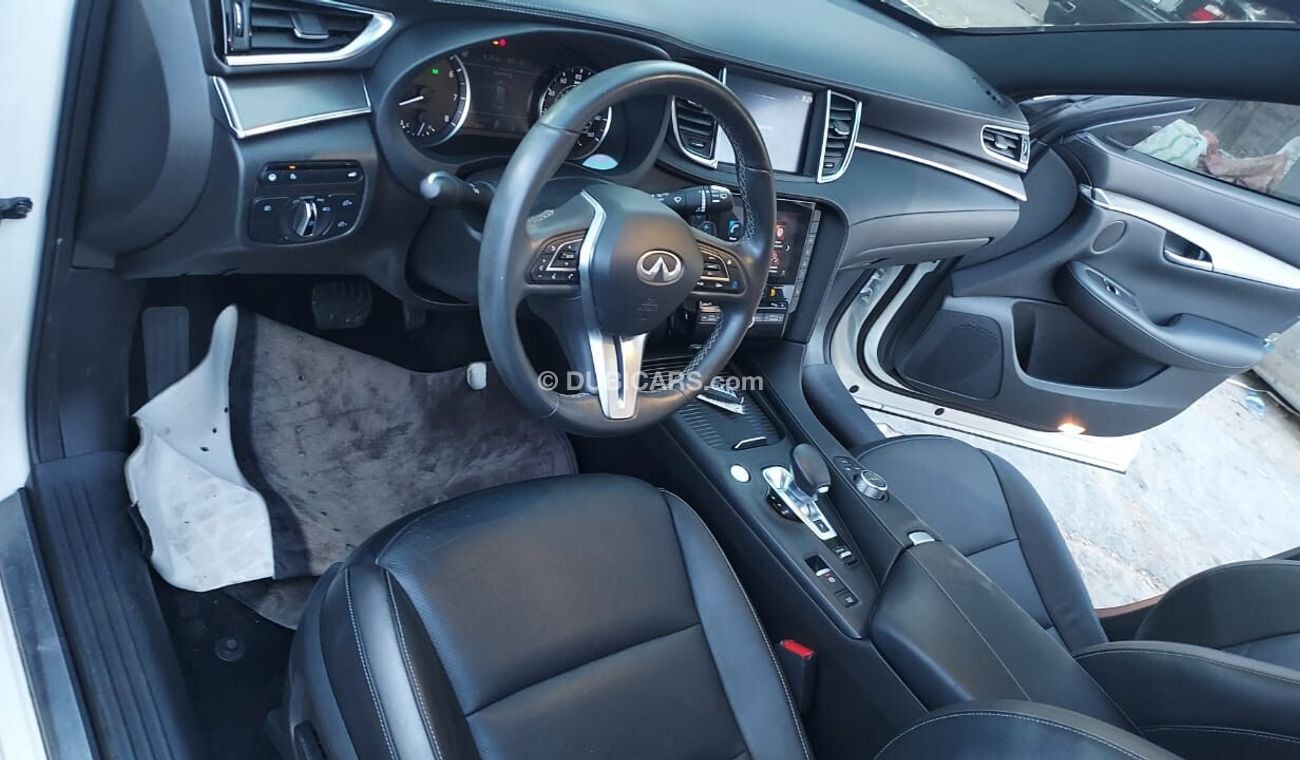 Infiniti QX50 Luxury 2.0L FWD