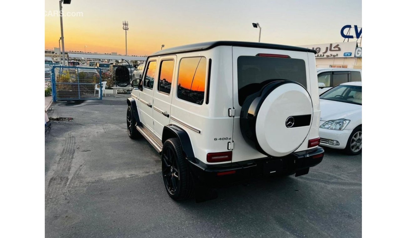 Mercedes-Benz G 400