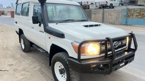 Toyota Land Cruiser Hard Top