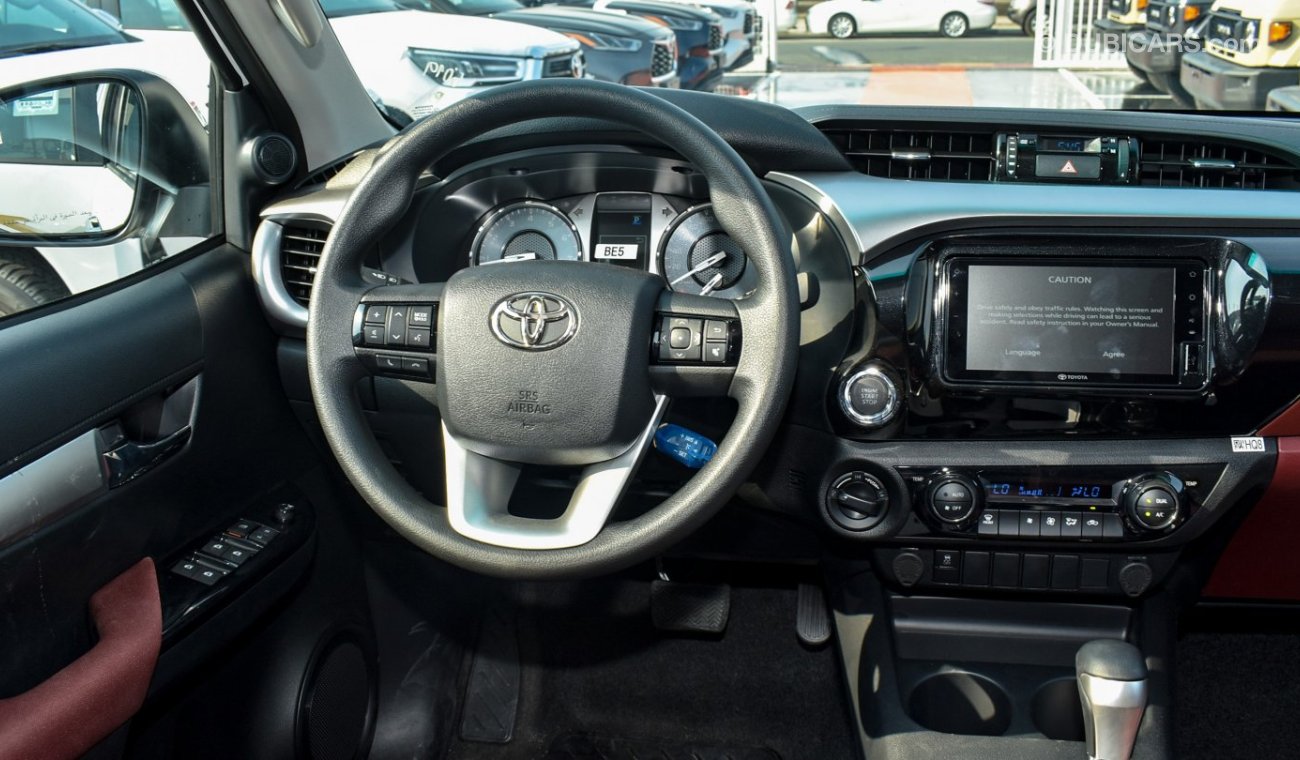 Toyota Hilux SR5. 2.7L