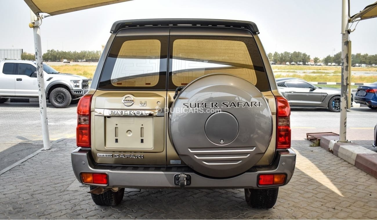 Nissan Patrol Safari