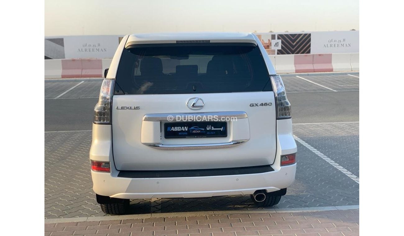 Lexus GX460 Lexus GX460 Premier 2019 Al Futtaim , 17000 KM Only Under Warranty