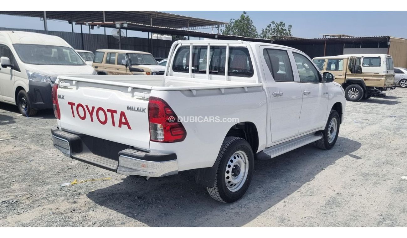 Toyota Hilux 2024 Toyota Hilux DLX Double Cab (Basic-Option) 2.7L 4-Cyl Petrol A/T 4x4 Export Only