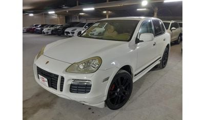 بورش كايان PORSCHE CAYENNE GTS 4.8L 2008 WITH SUNROOF, BOSE SOUND SYSTEM, AND MORE..